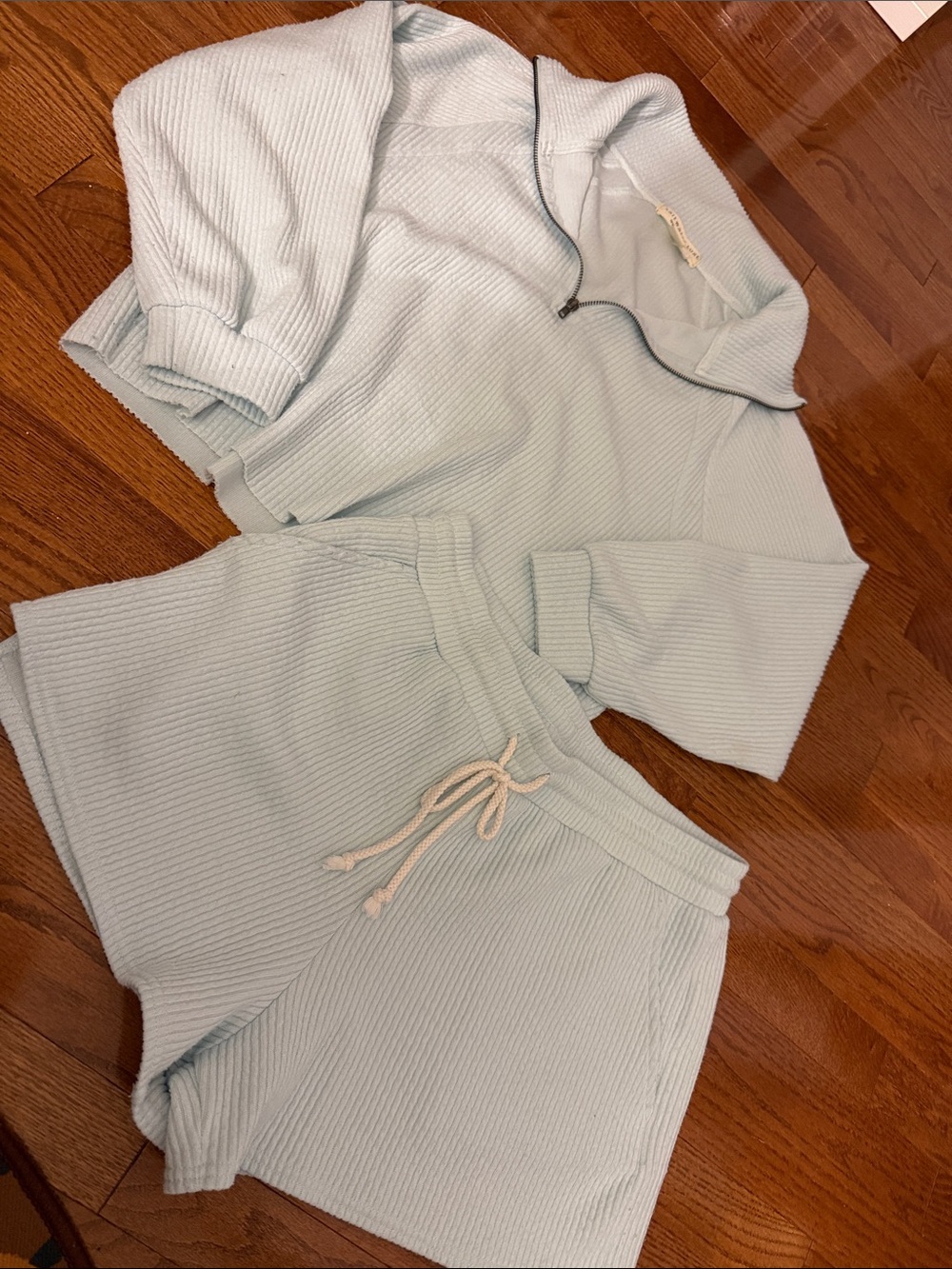 saltwater luxe Light Blue set m/L Ribbed Lounge Shorts